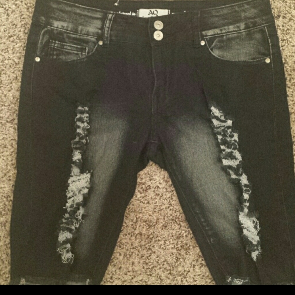 Dark Distressed Jean Bermuda Shorts